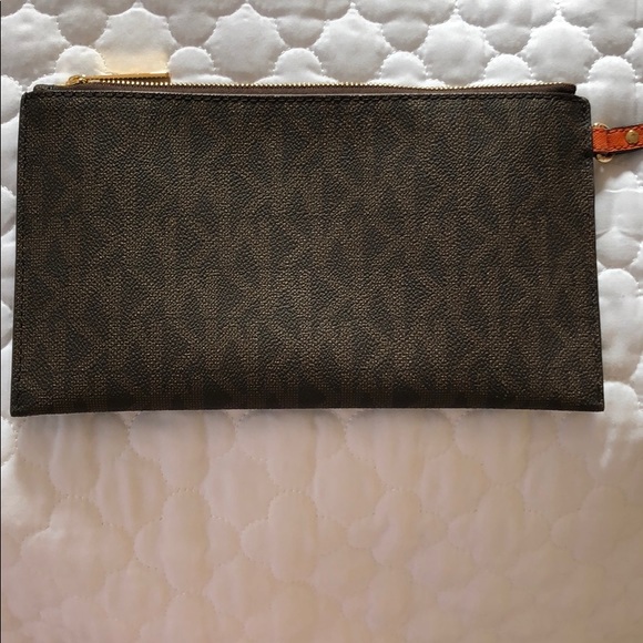 Brand new, spacious and very easy to use - Picture 3 of 7